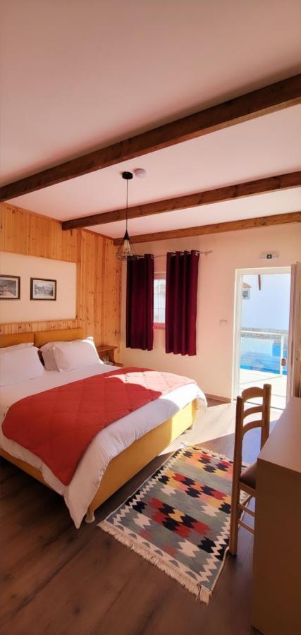 Guesthouse Lord Byron Tepelene Eksteriør bilde